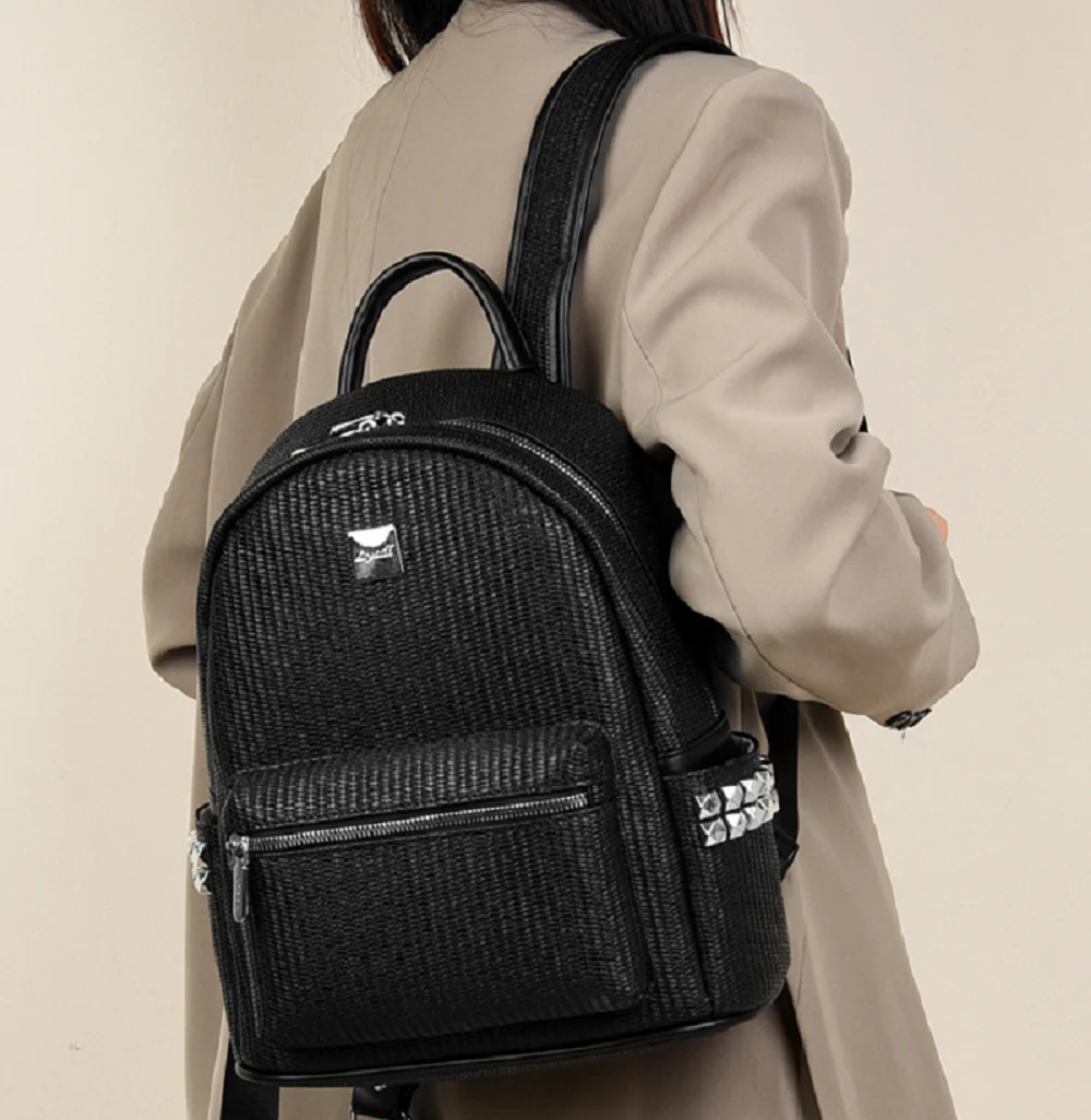 

2026 Korean Fashion Rivet Designer Travel Backpacks Women's Large Capacity Casual Oxford Shoulder Bags Totes School Bag Backpack