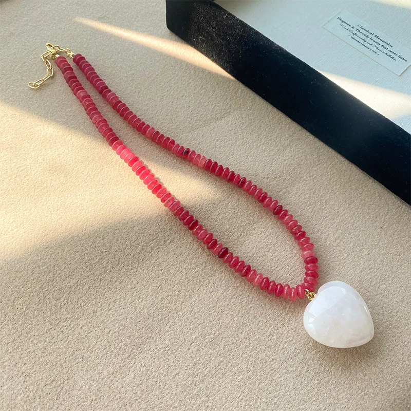 New European and American Holiday Style Niche Design Colorful Natural Stone Beaded Necklace Peach Heart Love Collarbone Chain
