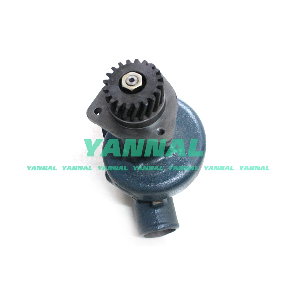 For Nissan PD6 Water Pump 2100896107 2101096172 2101096172 Engine Parts Excellent quality