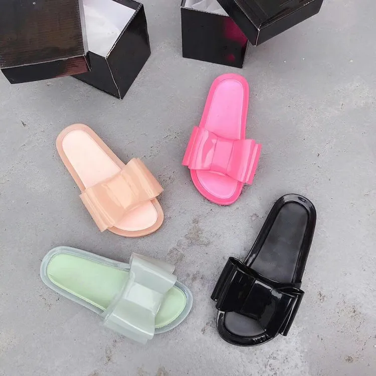 New Style Women Summer Jelly Slippers Big Bowknot Ladies Slides Fashion Classical Girl Casual Wear Beach Slippers SM068