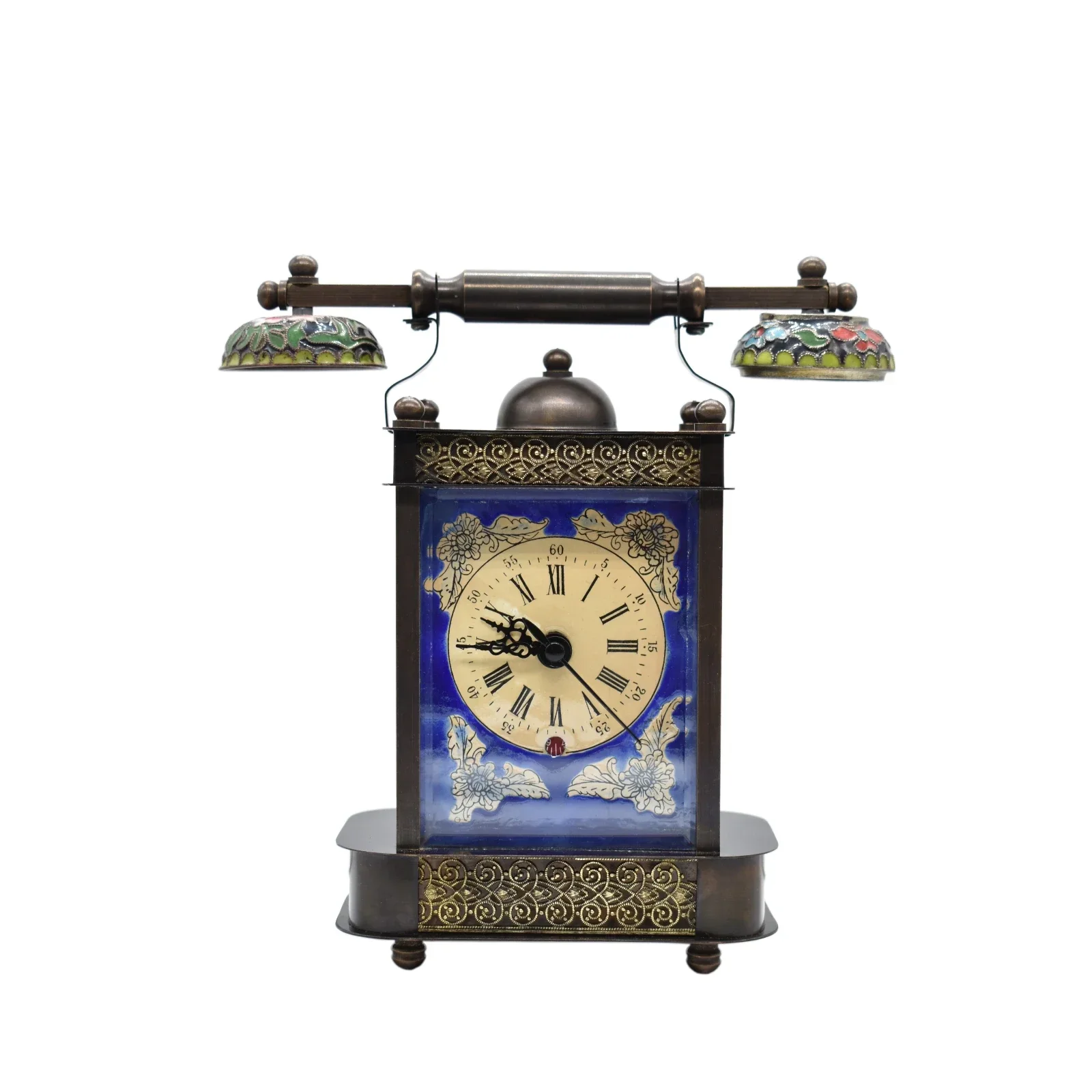 Antique cloisonne clocks, brass European wall clocks, old-fashioned mechanical clocks, classical charm living room ornaments