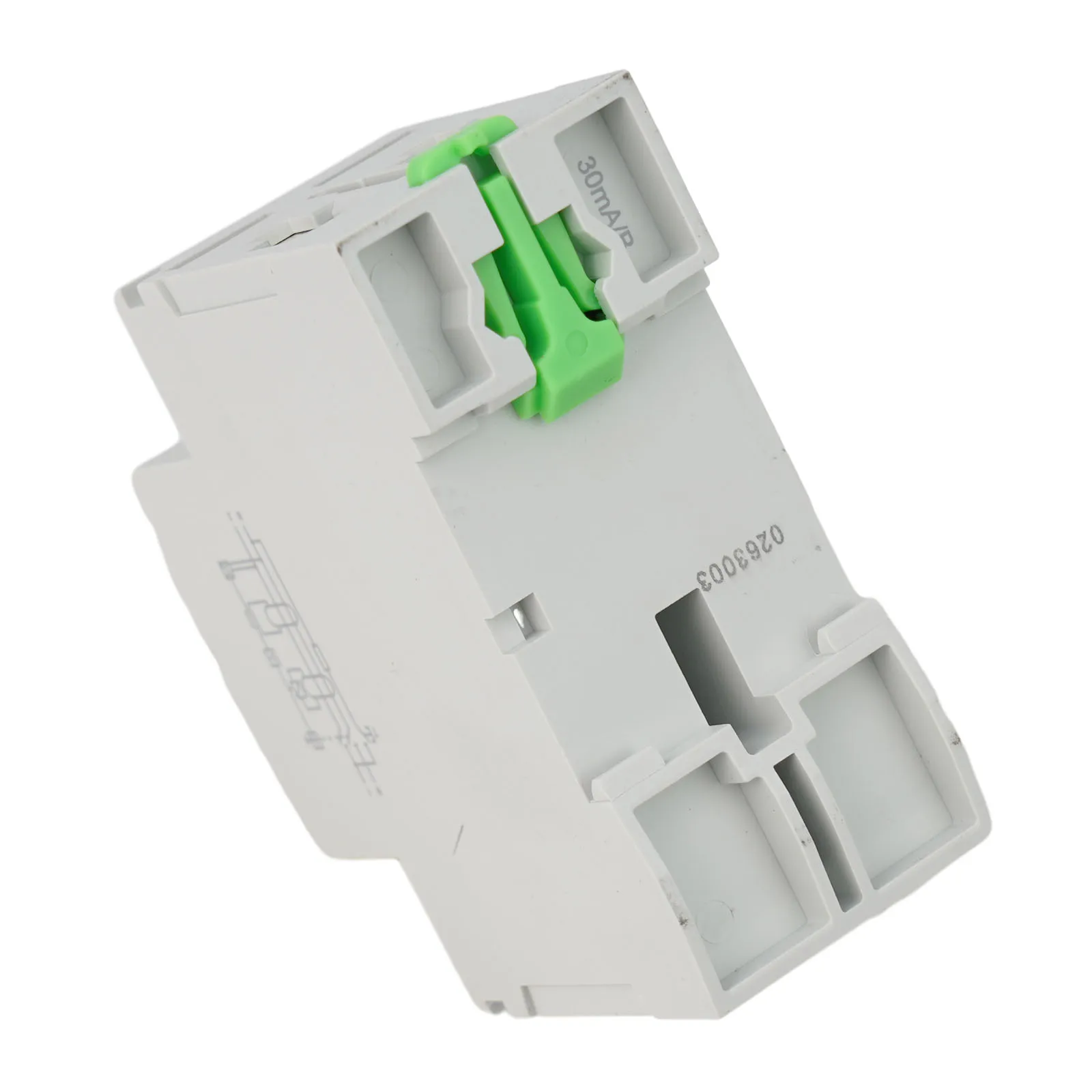 

Cutout Switch Circuit Breaker 63A 30mA Rated 6KA Breaking Capacity Charging Protection Heavy Electrical Load Electric Vehicle