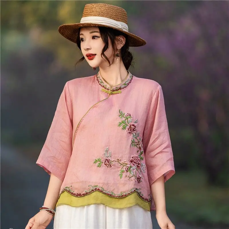 2025 Chinese Fashion Embroidery Slim Cheongsam Blouse Women's Summer New Chinese Style Short Sleeve Embroidery Qipao Shirt