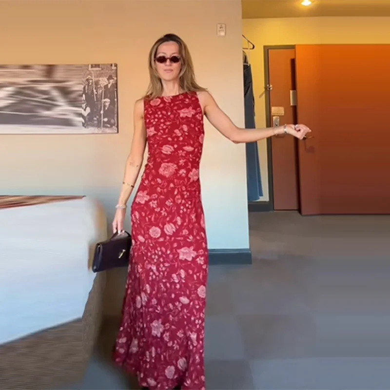 Fashionable Women's Summer Holiday Chic Printed Long Dress with Red Sleeveless Round Neck Slim Light and Elegant Long Dress