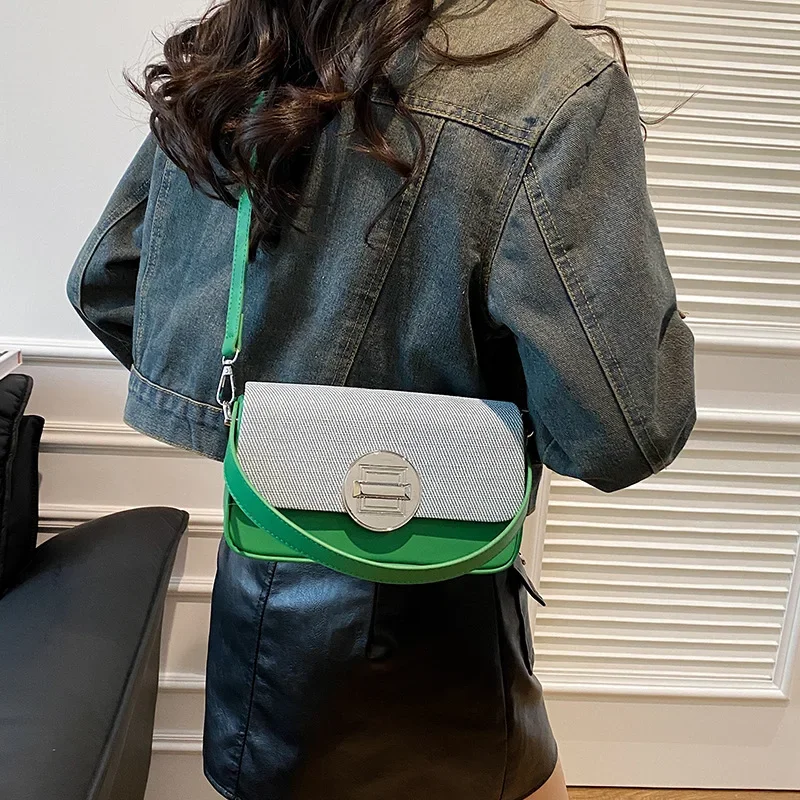 

Women's 2025 Fashionable Shoulder Bag Multi-functional Crossbody with Detachable Clutch Elegant Retro Handbag Must-Have