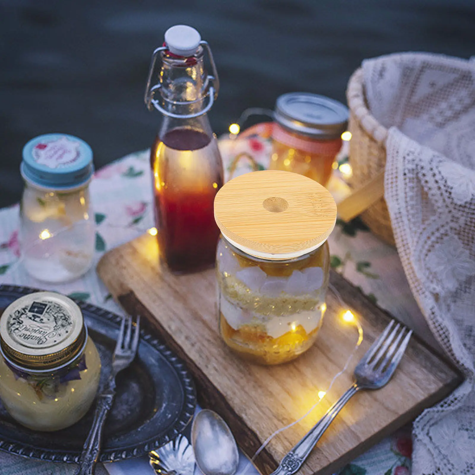 

1 комплект: набор герметичных банок с крышками и отверстием для соломинки, многоразовые круглые крышки для чая, кофе, сока, аксессуары для чашек