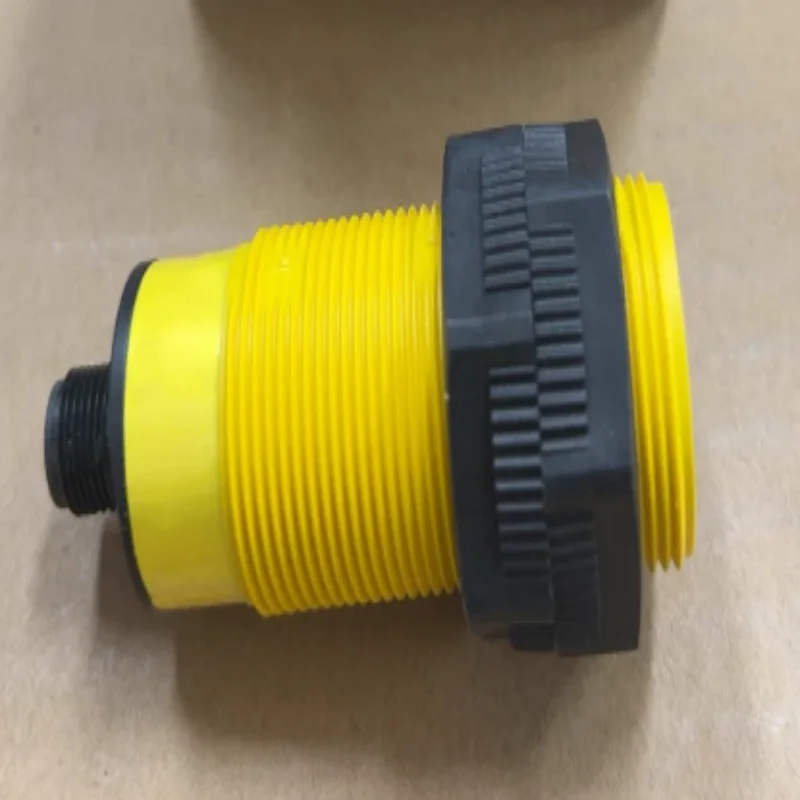 

Совершенно новый оригинальный фотоэлектрический переключатель EO6M-MI-Y1 NO30-MI-Y1 ROS5M-MI-Y1 SO6M-MI-Y1 RO60m-BS30-VP6X2E-H1141