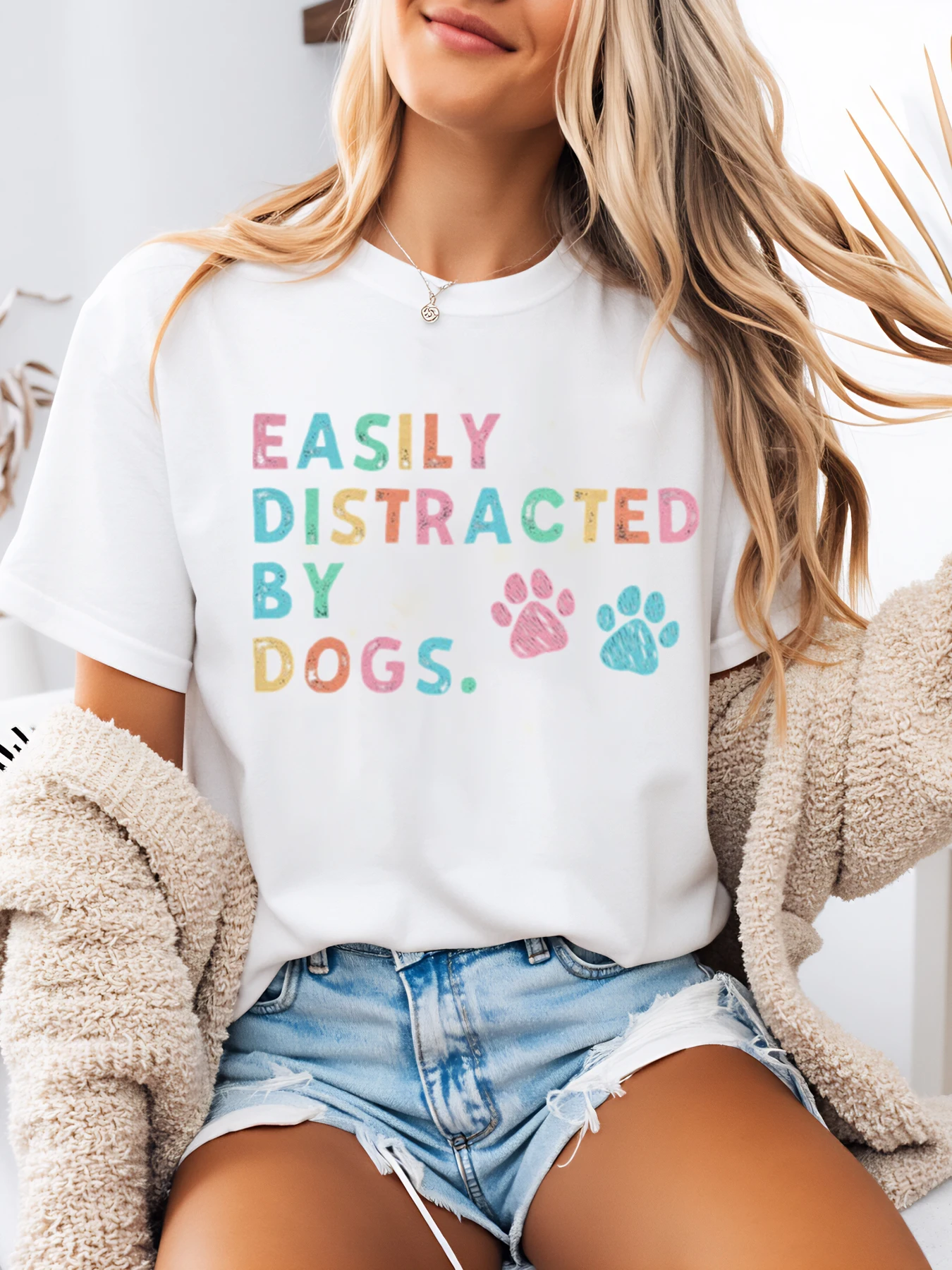 Easily Distracted by Dogs Paw Print Graphic Tee Spring Summer Women Casual Outfit White Plus-Size
