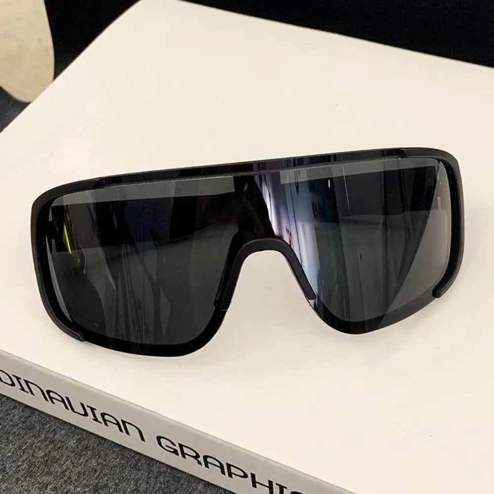 

Polarized Lens Outdoor Cycling Sunglasses Sunglasses UV400 Windproof Cycling Glasses Sand Proof Fashion Sports Sunglasses Sport