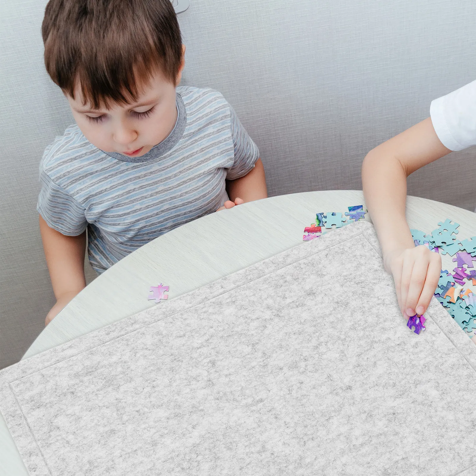

Board Pad Felt Material Nonslip Surface For Jigsaw Puzzle Storage Sorting Safe For Kids Easy Install Flat Puzzle Organizer