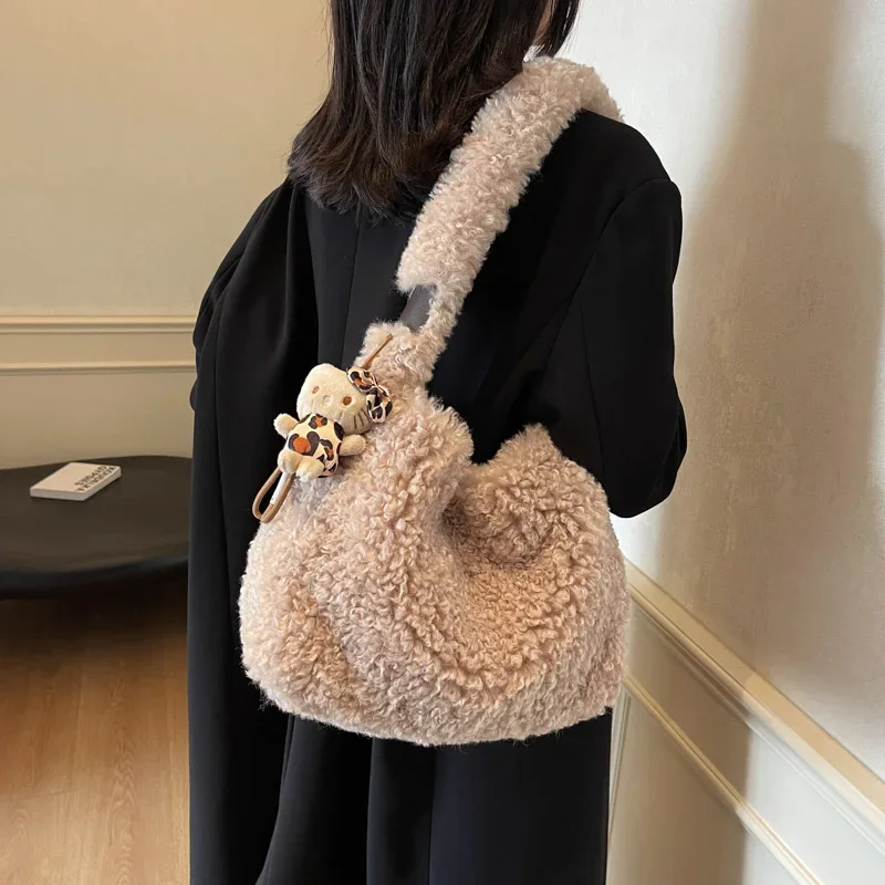 Sac à bandoulière en peluche solide pour femme, sac à main décontracté pour femme, sac à main léger pour femme, sac hobos pour femme, pochette en fourrure, sac à main pour document, hiver