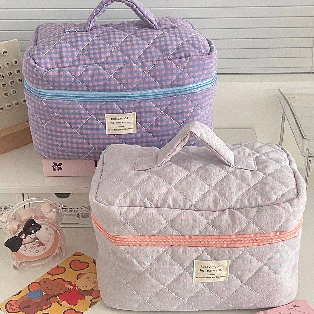 Ins Grid Women Tote Cosmetic Storage Bag Portable Large Capacity Ladies Travel Organizer Makeup Pouch Quilting Bag Zipper Bag