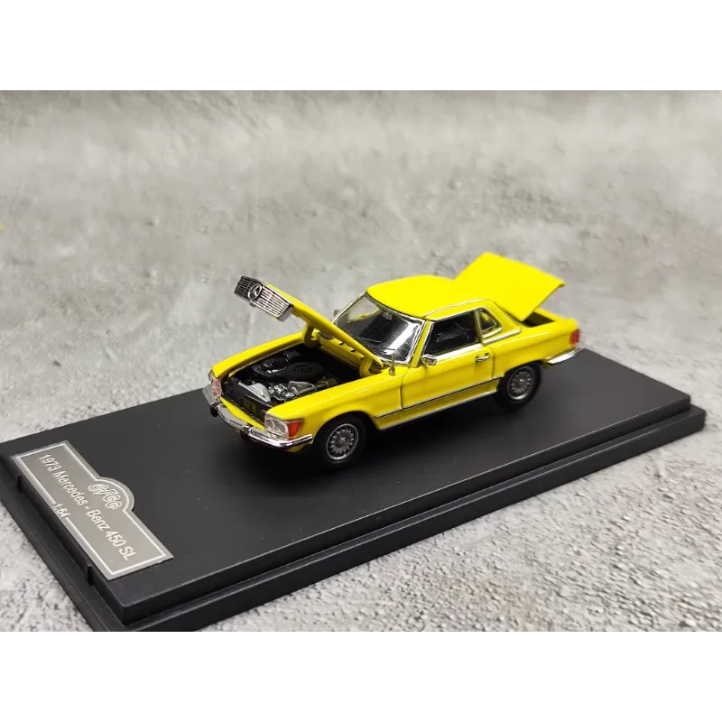 

Diecast GFCC 1:64 Scale 1973 Benz 450SL Hardtop Two-door Sports Alloy Car Model Collectible Toy Gift Souvenir Display Ornament