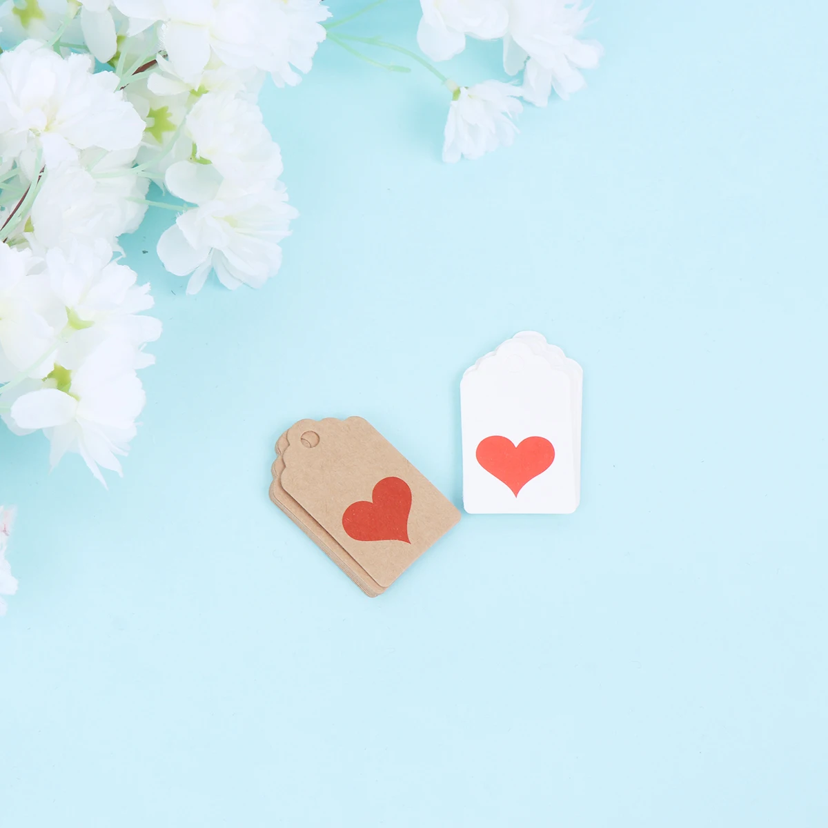 

200 Pcs Heart-shaped Kraft Paper Hang Tag Tabs Wedding Favor Tags Bride for Valentine