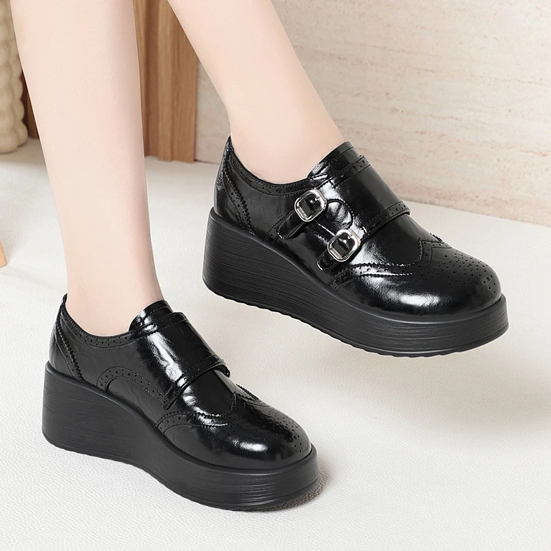 

Womens New Brogue Leather Wedge Loafers With Double Buckle Thick Platform Non Slip Sole Comfortable Retro Casual Shoes For Moms