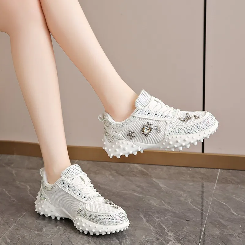 

Female 2026 New Style Summer Breathable Single Shoes with Thick Sole, Suitable for Casual and Sports Activities.