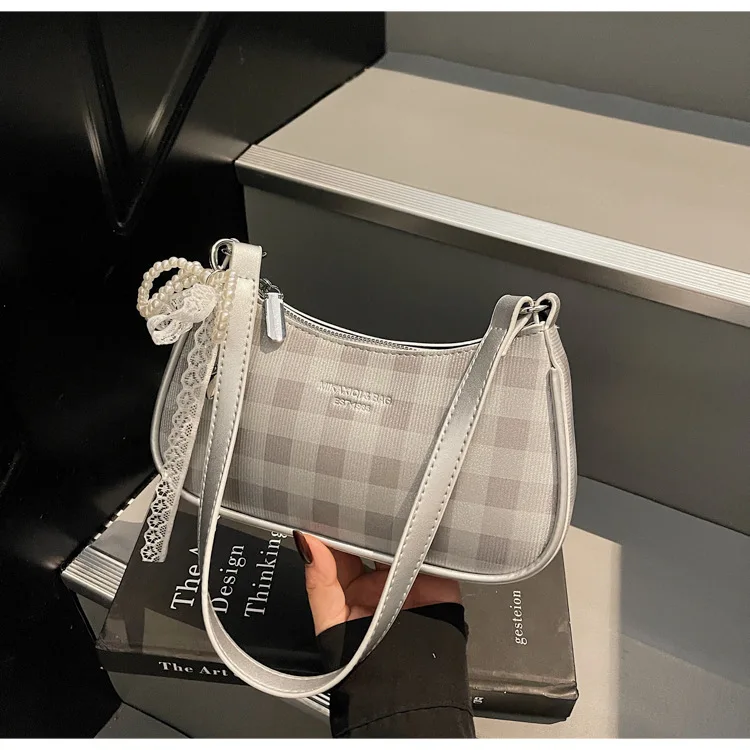 

2025 Plaid Underarm Bag Niche Shoulder Purse for Women Vintage Crossbody Tote, Chic Top Handle Bag, Retro Day-to-Night Bag​