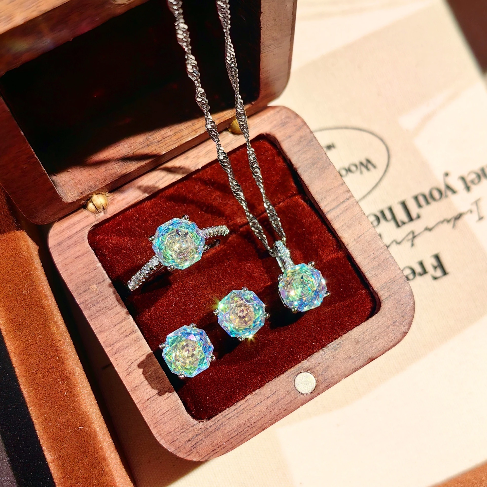 Light Luxury 925 Sterling Silver Retro Romantic Exquisite Design Sense Rose Cut High Carbon Diamond Colorful Women's Jewelry Set