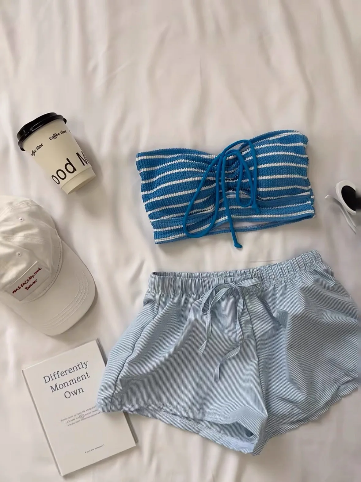 

Binikiins Retro Striped ter Bikini Sexy Girl Beach Vaion Separate Swimsuit Polyester Material Sports Fitn Fans Supplies