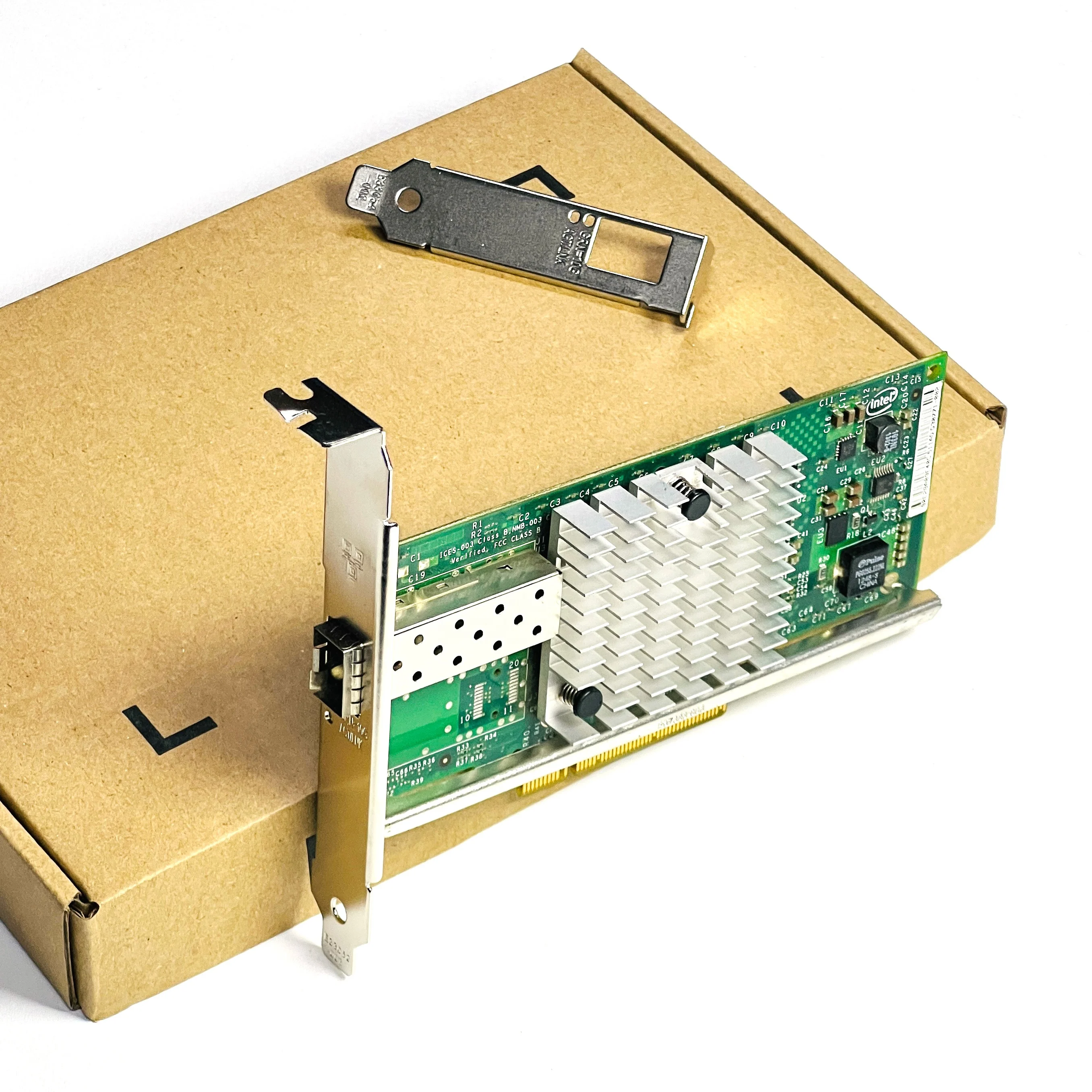 X520-DA1 10G PCIe X8 10 Gigabit LAN Kartu SFP Tunggal + Port Adaptor Serat Jaringan X520-DA1 untuk Antarmuka Server RJ45