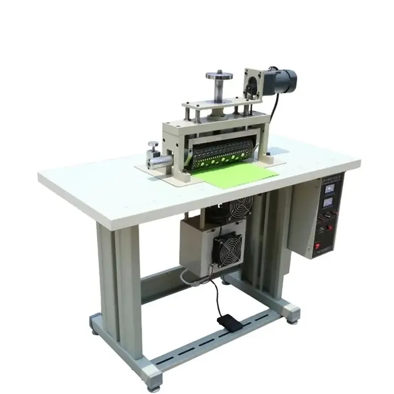 Automatic lace embossing 300mm ultrasonic sewing machine