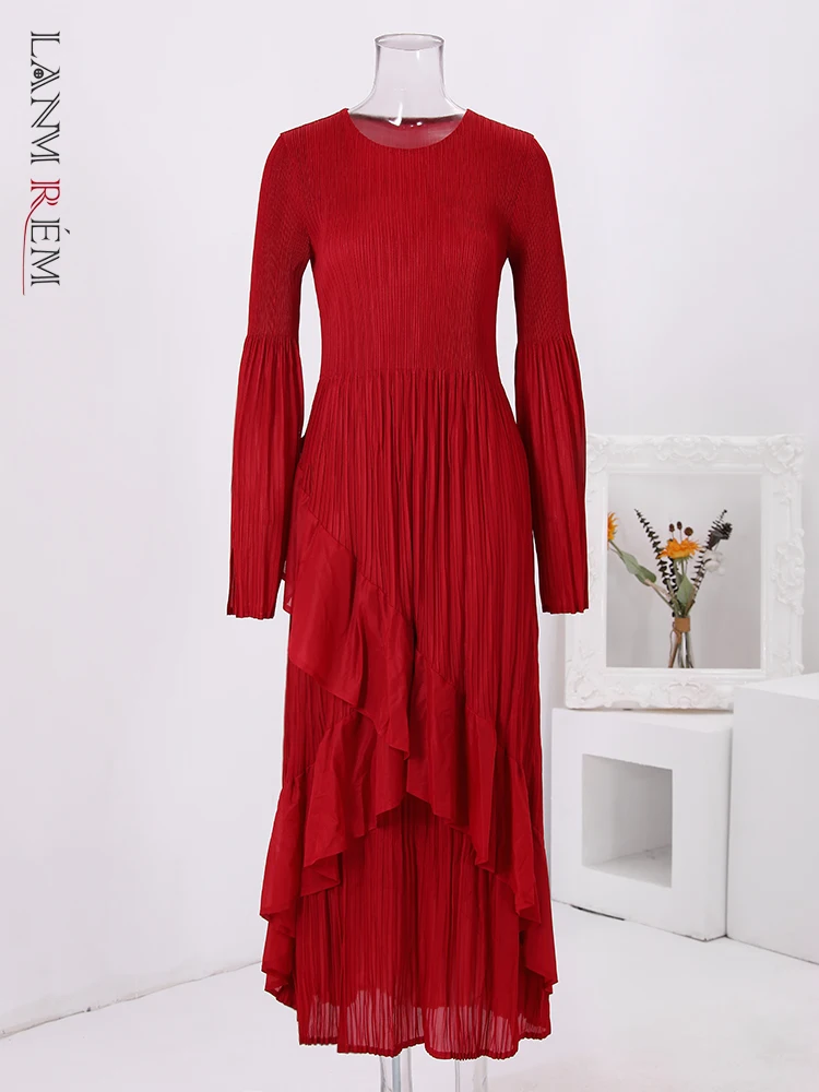 LANMREM Elegant Pleated Dress Women Irregular Ruffles Long Sleeves Split Design Solid Color Dresses Fashion 2024 New 32C738