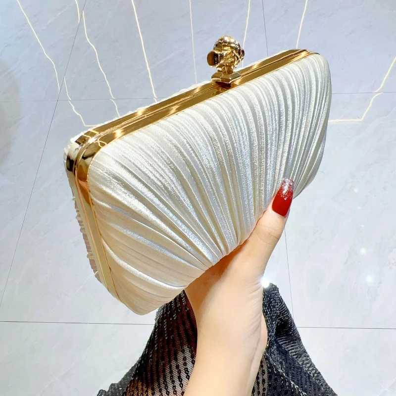 New Luxury Design Pleated Banquet Bag Handbag For Sociality Pleated EveningGown Bag Square Small Diamond Studded Pearl Chain Bag