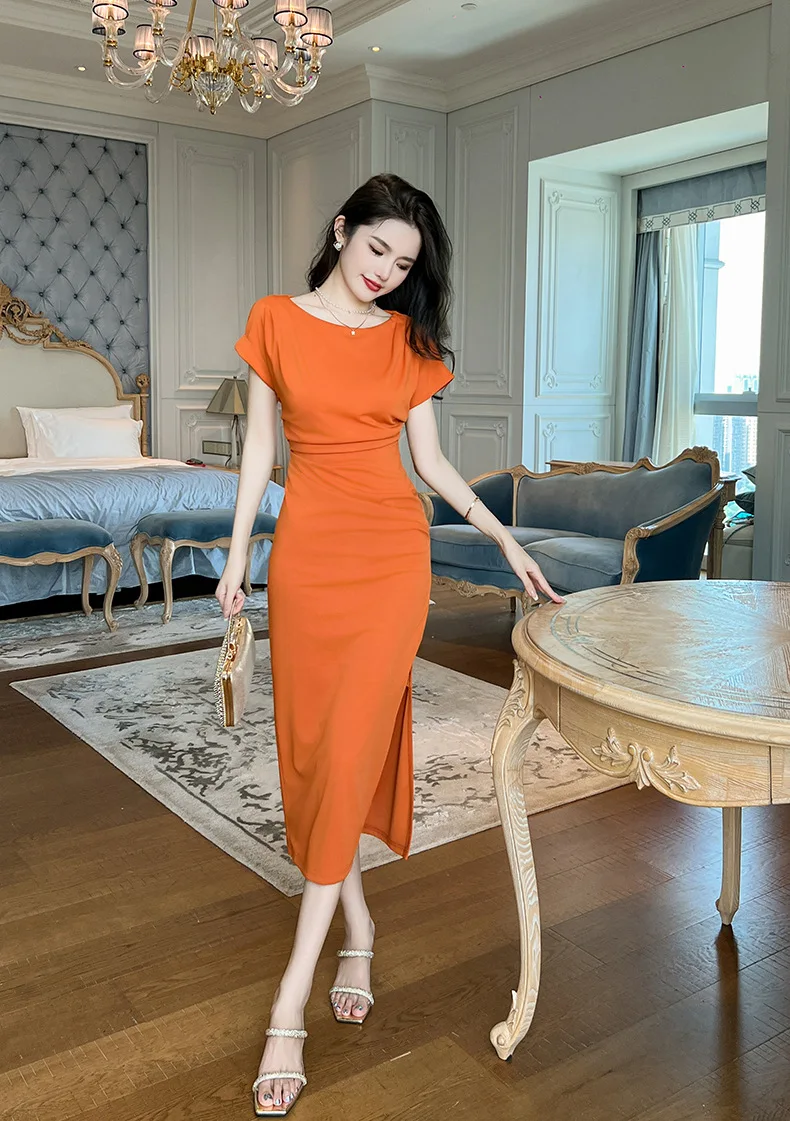 라운드넥 배트 슬리브, 슬림핏 중간 길이 원피스, 왕실 자매 스타일, 기질 있는 신상 스타일, 여름