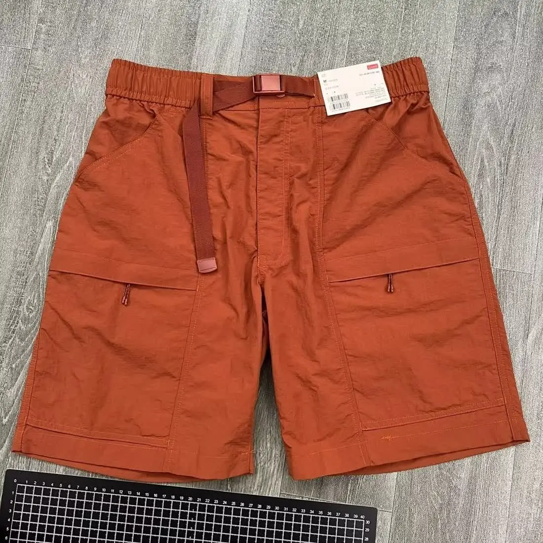 Fashion 2026 Lazy Elastic Waist Three-point Pants Waterproof Breathable Comfortable Shorts Summer Trend New Cargo Short Pants