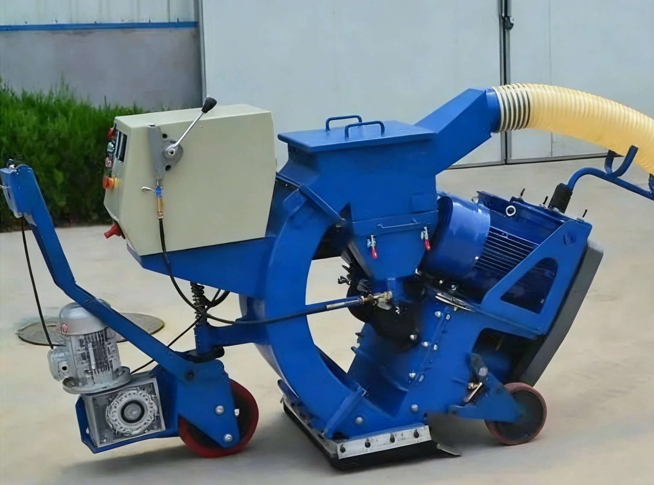 Durable Small Portable Electric PLC Concrete Pavement Shot Blasting 850mm Steel Anti Skid