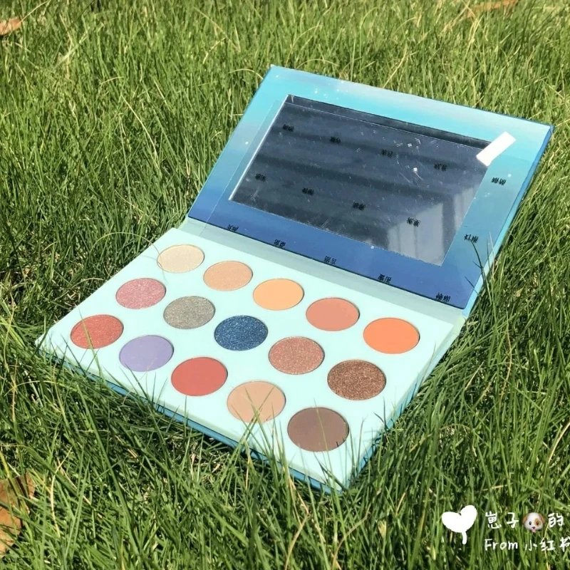 لوحة ظلال عيون Flower Knowns Limited Edition Jellyfish Meteor Fifteen لونًا