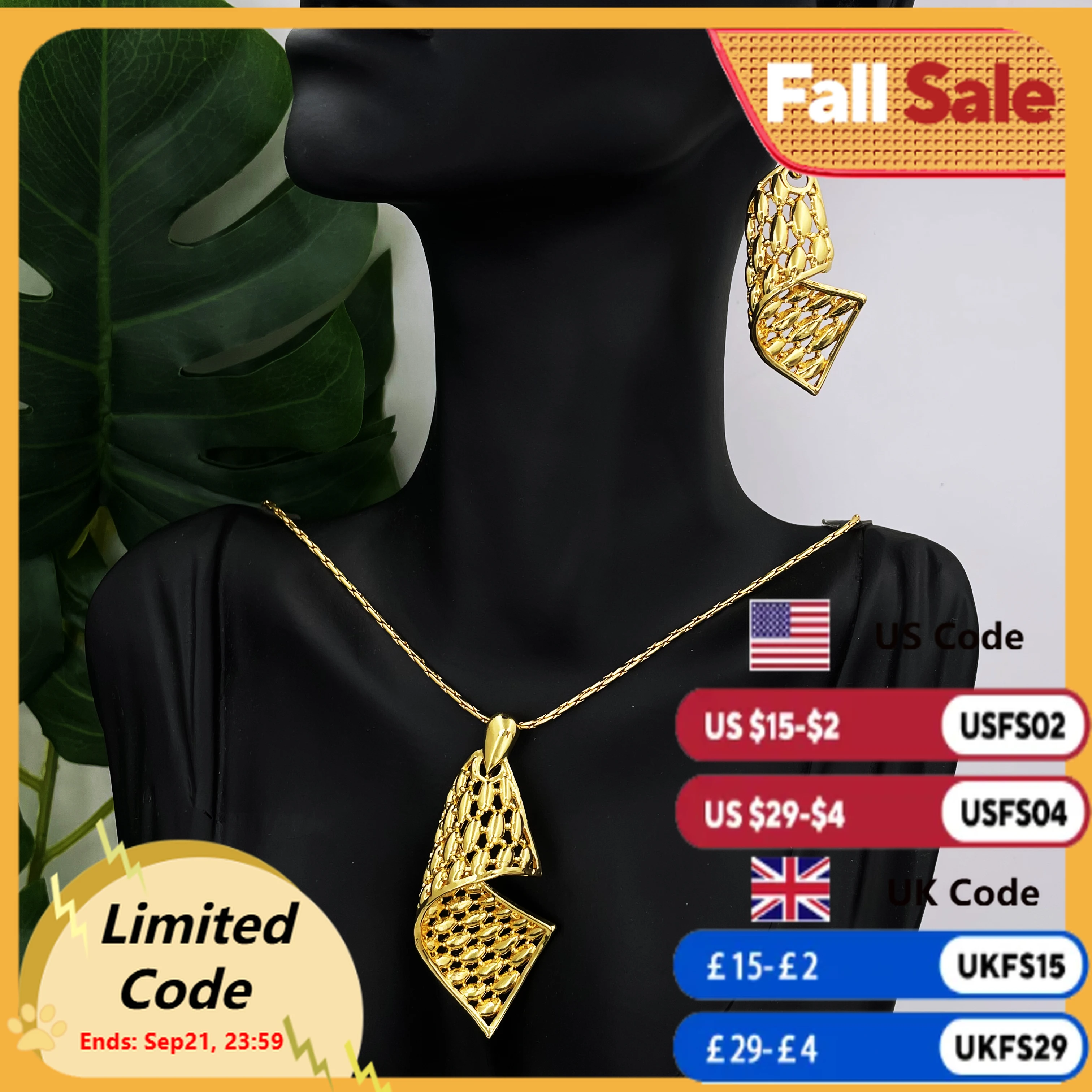

Fashion Leaf PendantNecklace And Earrings Set 18K Gold Plated 3PCS Set Jewelry Wedding Party Gift