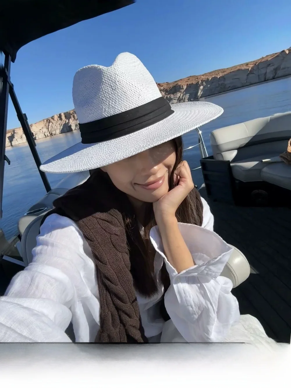 rouiiefao-chapeau-de-paille-panama-blanc-pour-femme-protection-solaire-estivale-chapeau-de-plage-respirant-a-large-bord-pour-l'exterieur