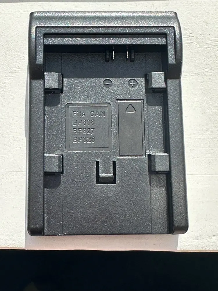 

2Pcs/Lot Top Parts Cradle Plate of LCD Dual Charger for Canon Camera Battery BP-808