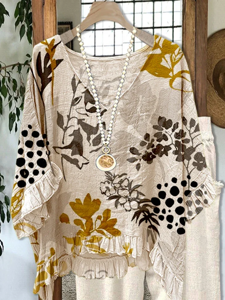 

Patchwork Contrasting Floral Print Blouse