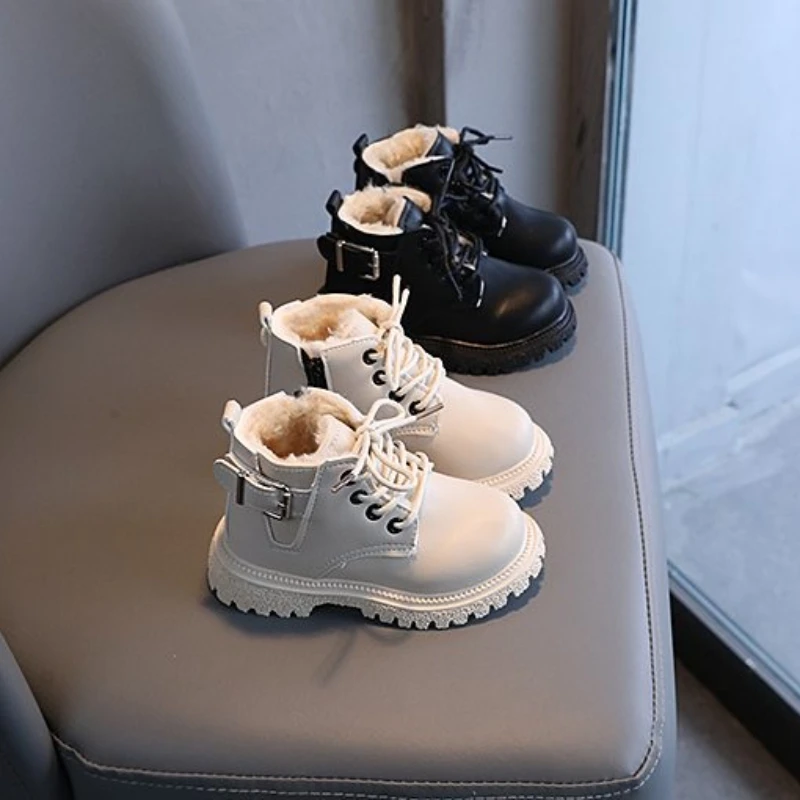 

Kids Warm Boots with Thick Fur Children Ankle Boots Fashion Side Zip 2025 Winter New Boys Girls Short Boots Soft Bottom Trendy