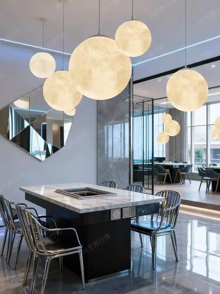 Ltalian Simplicity Full Moon Resin LED Pendant Light Art Creative Wire Drawing Lamp for Living Room Home Decoration Chandelier