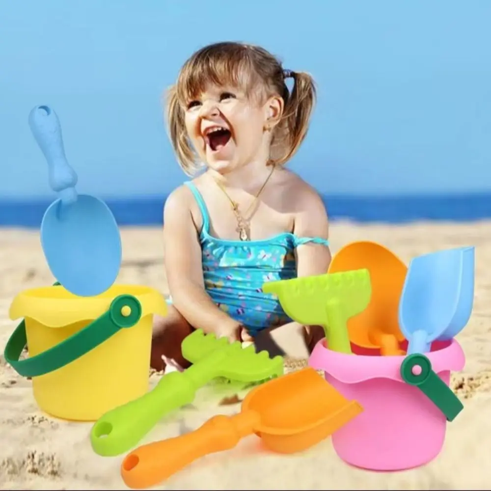 1 Set Sand Bucket Pit Tool Bucket Beach Sand Play Toys ABS Shovel Beach Bucket Toys Lightweight Portable Beach Play Toys Summer