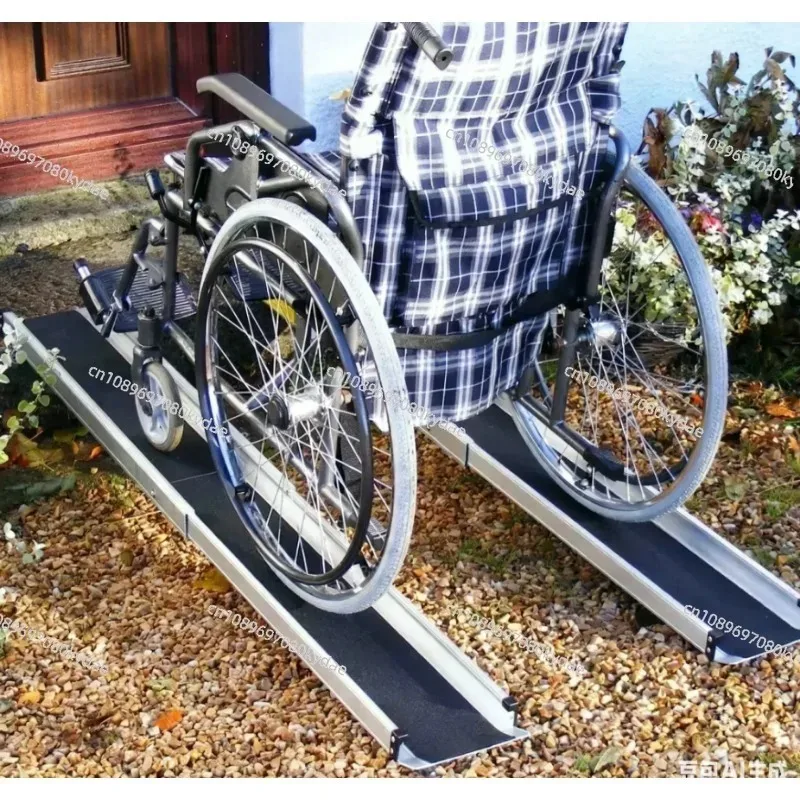 Portable Extendable Aluminum Alloy Wheelchair Ramp Non-Slip Assist Climbing Pad Mobility Access Ramp for Steps Stairs