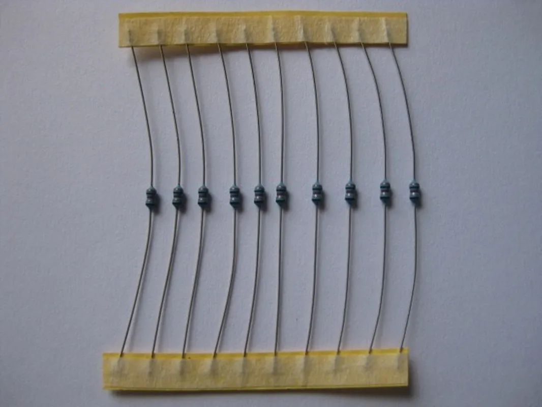 MZ68(MZ60) 1/6W  100Ω±5% 4000ppm LPTC Positive temperature linearity Thermistor