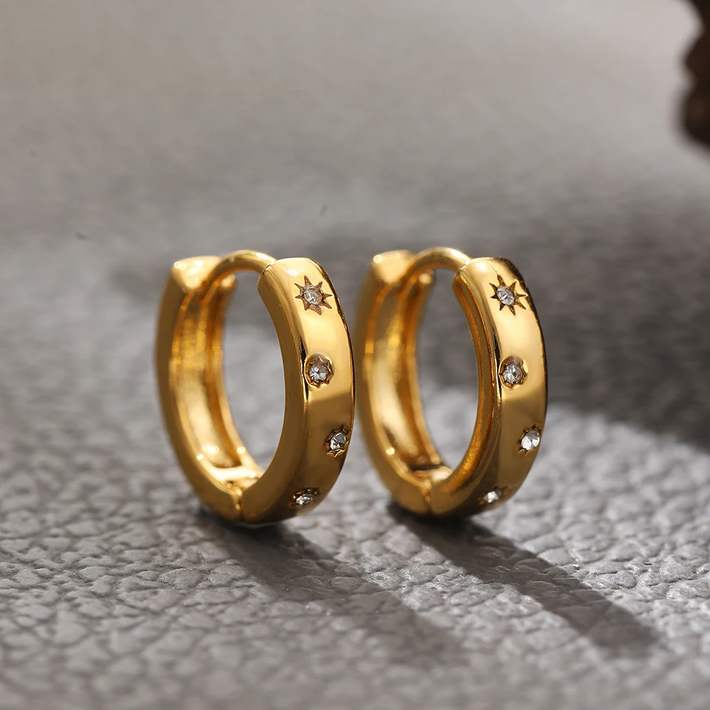 Nowa moda CZ Zircon Mini Tiny Hoop Kolczyki dla kobiet Pozłacane kółko Huggie Hoops Klamra do uszu Biżuteria do przekłuwania chrząstki