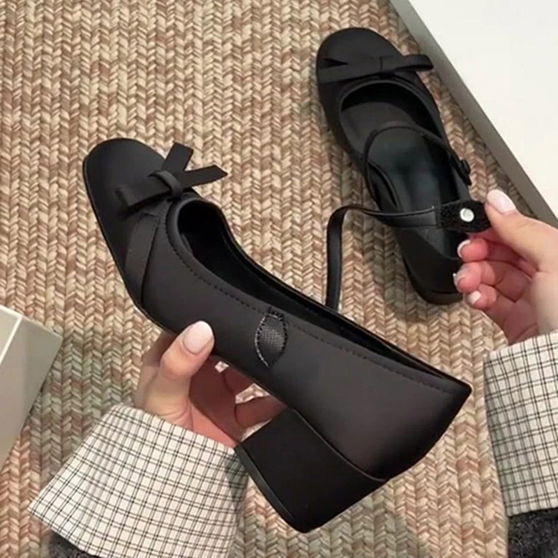 

Mary Jane High-end Elegant Black Chunky Heel Mary Jane Shoesslimming and Versatile Style, 2026 New Princess-style Japanese Shoes
