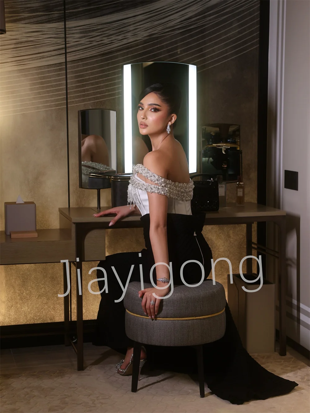 Customized High Quality Jersey Pleat Sequined Straight Off-the-shoulder Long Bespoke Occasion Prom Dresses Formal