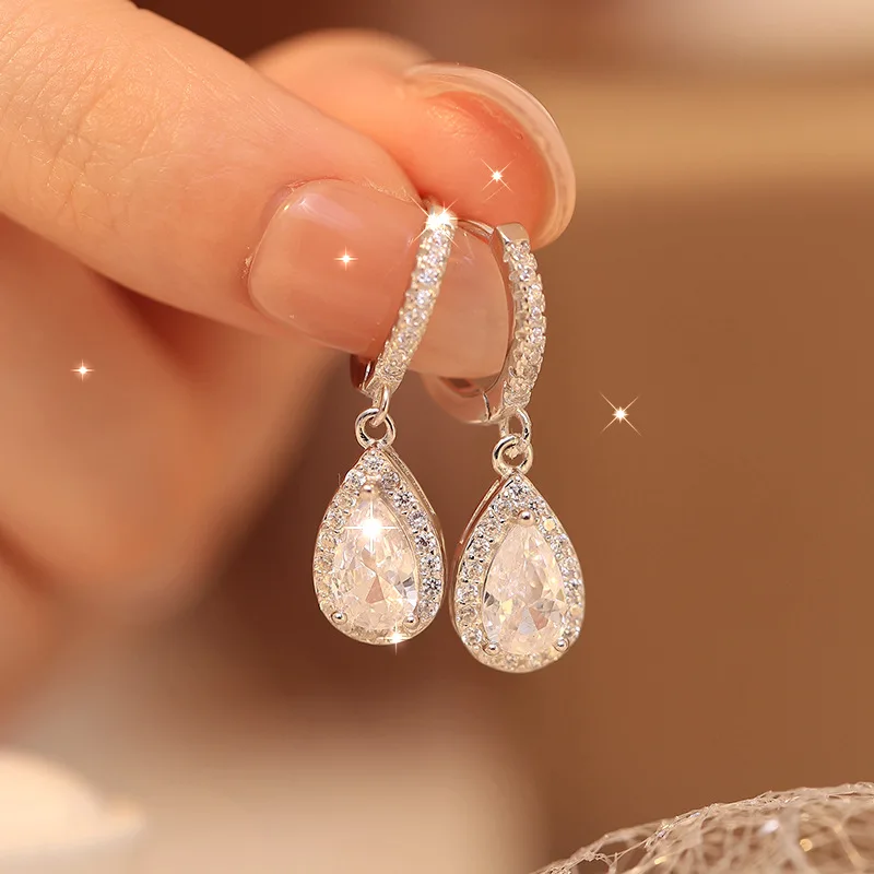 

Water-drop pear-shaped moissanite earrings, 1-carat fashionable earrings, s925 sterling silver earrings