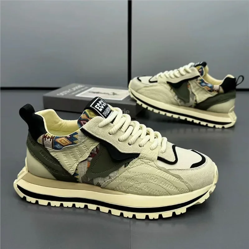 

Осень 2023, новые мужские кроссовки для папы | Черная повседневная обувь в стиле ретро в стиле пэчворк. Удобные нескользящие универсальные модные кроссовки для мужчин.