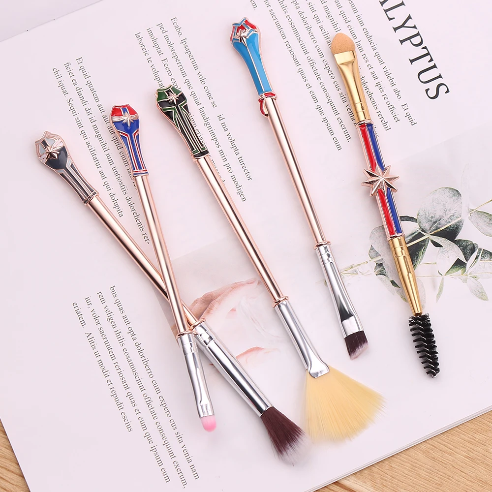 5pcs/set Avengers Captain Marvel Makeup Brush Cosplay Marvel Loose Powder Brush  Eyeshadow Makeup Brushes Beauty Tools Kit Gifts