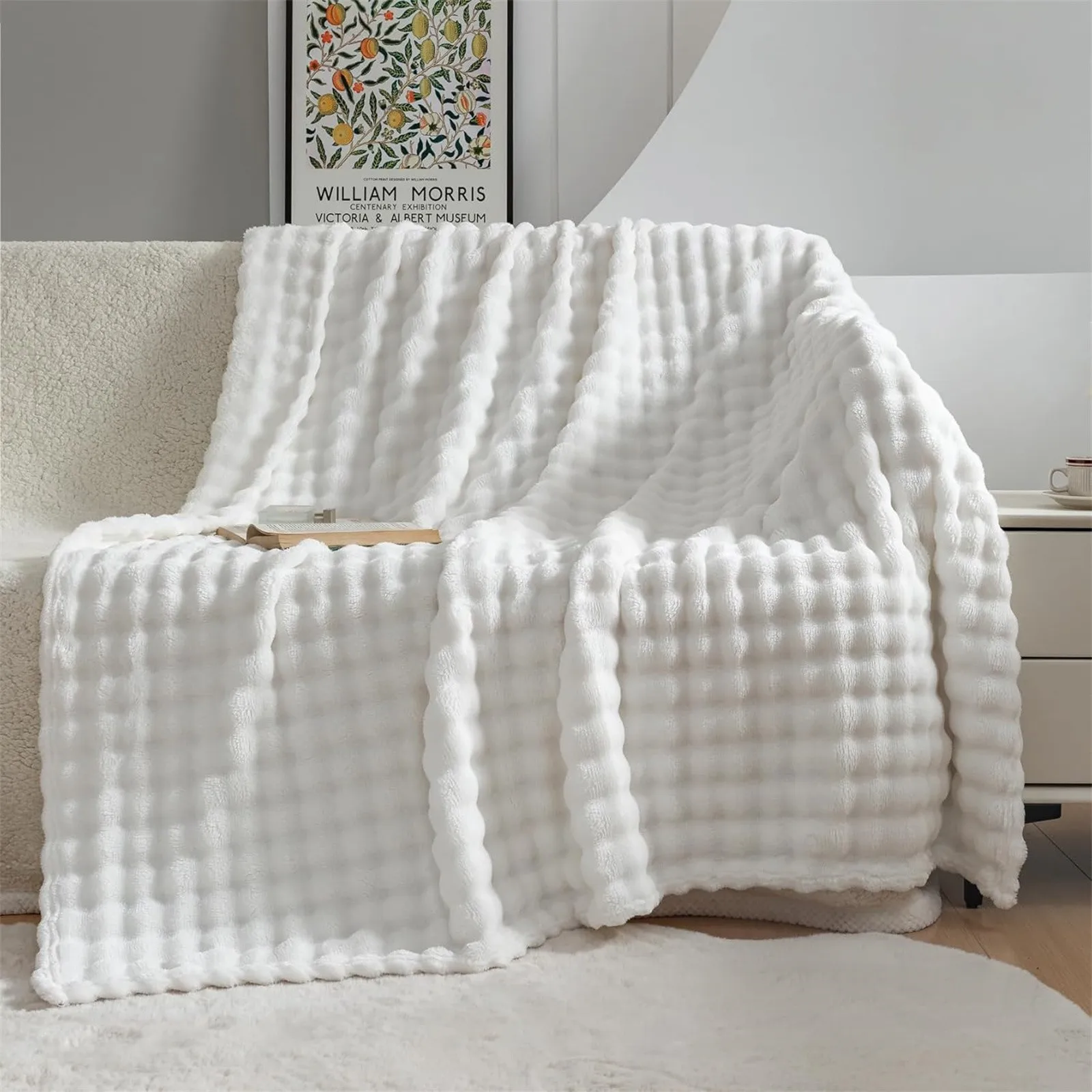 Solid Color Flannel Blanket Soft 3D Stripe Cozy Skin Friendly And Breathable Plush Warm Blanket Fluffy Sofa Throw Lap Blanket