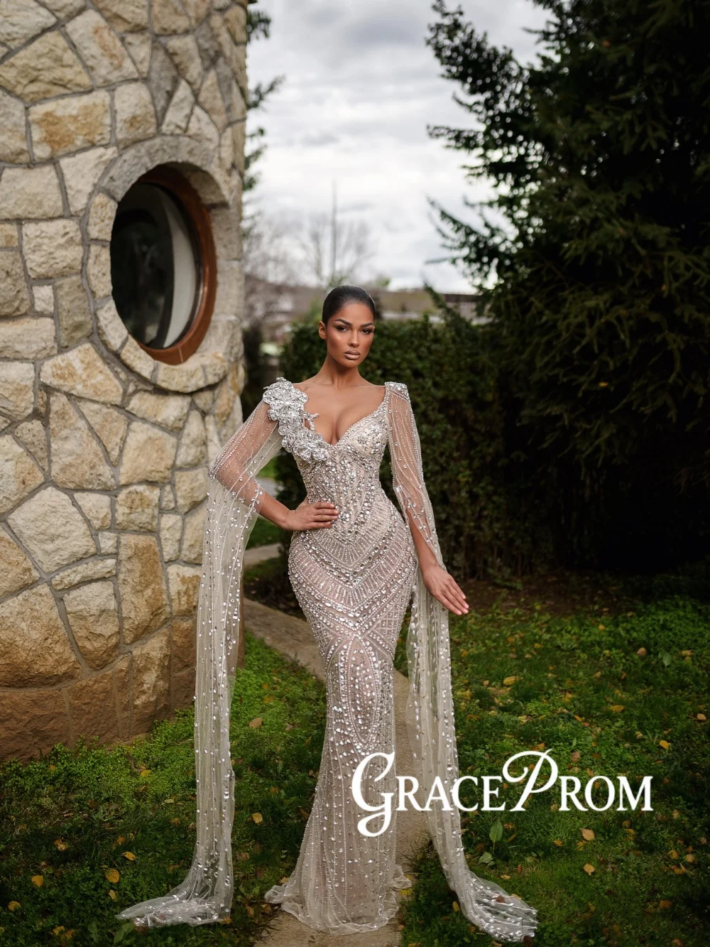 

Captivating Gorgeous Rhinestones Evening Dress Cape Sleeve Elegant Wedding Party Gown New Customized Sheath Red Carpet Gowns