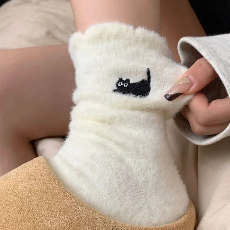 1pair Premium Feel Cute Cat Cozy Hairy Mink Velvet Socks Autumn Winter Hosiery Thickened Plush Warm Sleep Home Fluffy Socks