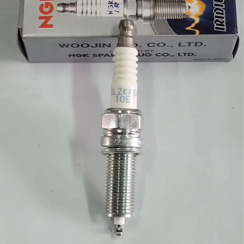 93815 SILZKR6B10E NGK Iridium Spark Plug for HYUNDAI ACCENT ELANTRA I30 TUCSON VELOSTER SONATA IX35 KIA RIO CEED OPTIMA